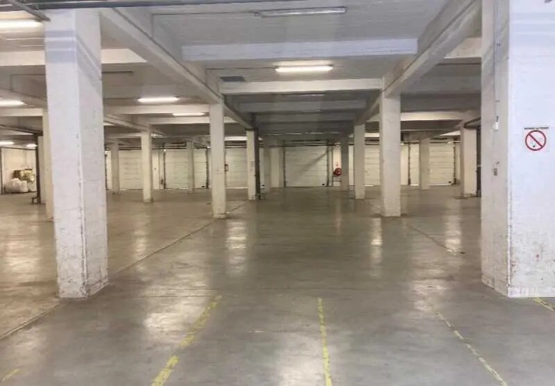 11 Chemin De Crèvecoeur, Saint-Denis for lease - Interior Photo - Image 2 of 41