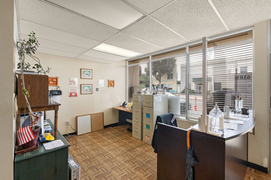 6181-6185 Mission St, Daly City, CA for lease - Building Photo - Image 1 of 20