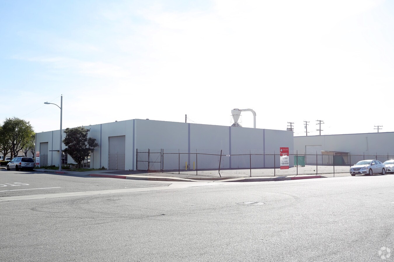 15330 Texaco Ave, Paramount, CA 90723