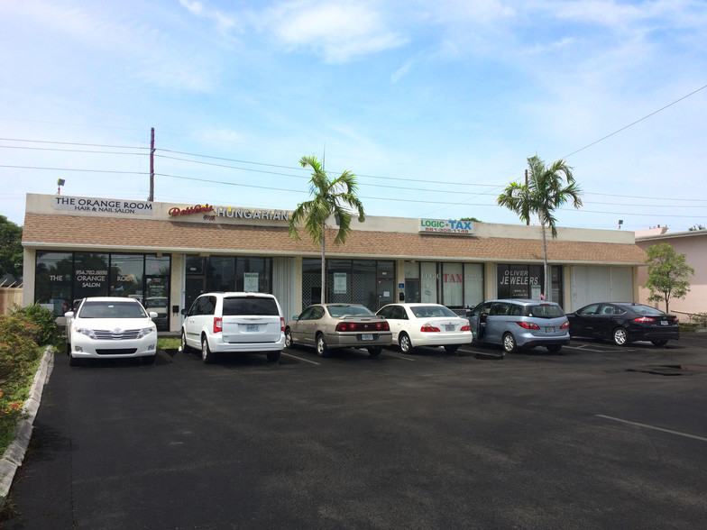 690-700 E Mcnab Rd, Pompano Beach, FL for lease - Building Photo - Image 1 of 20