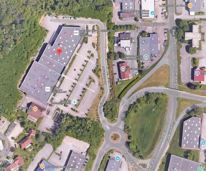 Retail in Miserey-Salines for lease - Aerial - Image 2 of 3