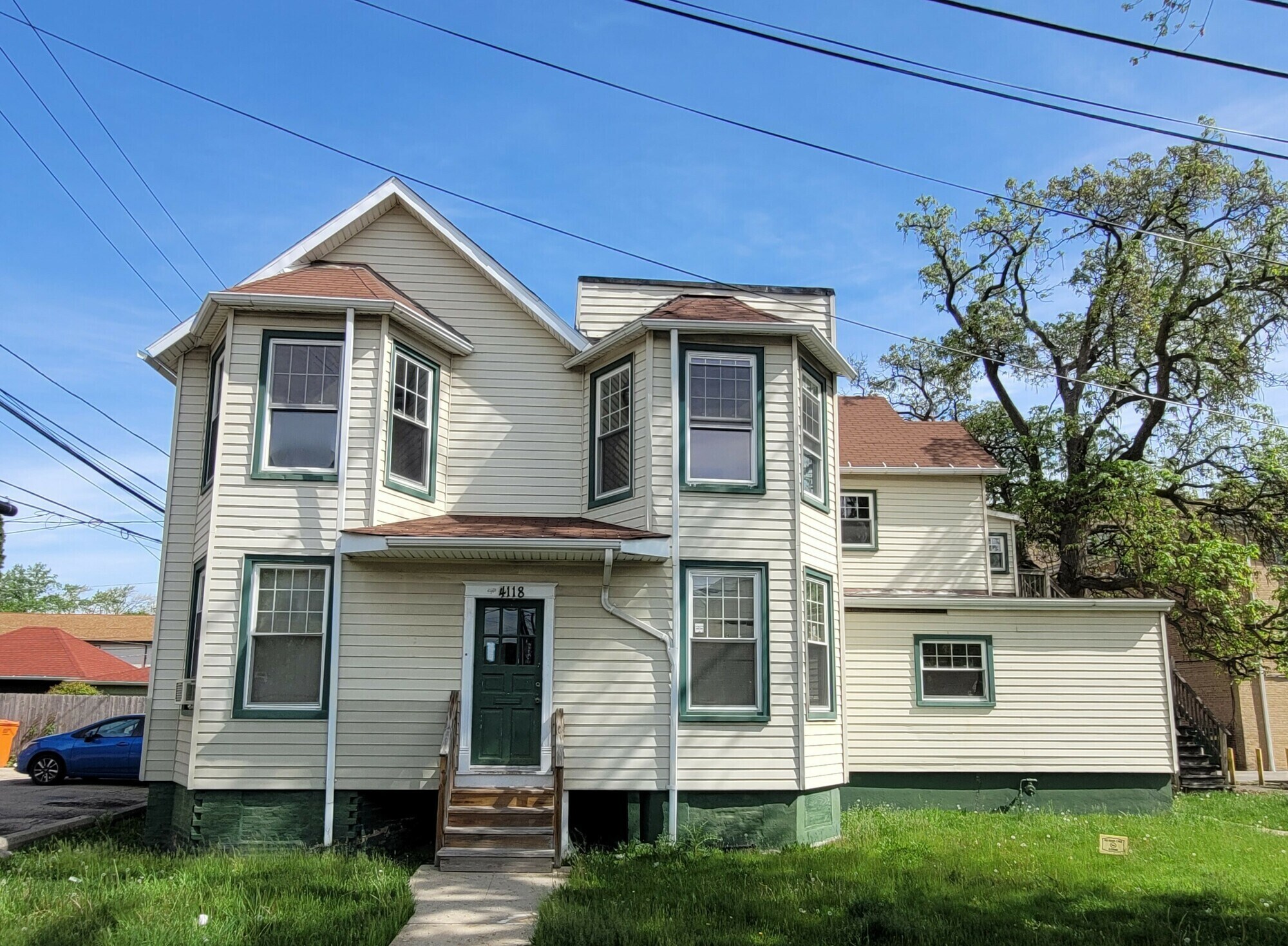 4118 W Cullom Ave, Chicago, IL 60641 Multifamily for Sale
