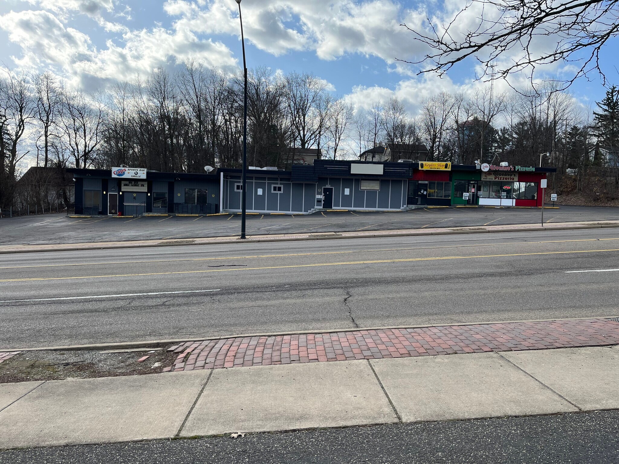 1250-1260 E Tallmadge Ave, Akron, OH for sale Building Photo- Image 1 of 1