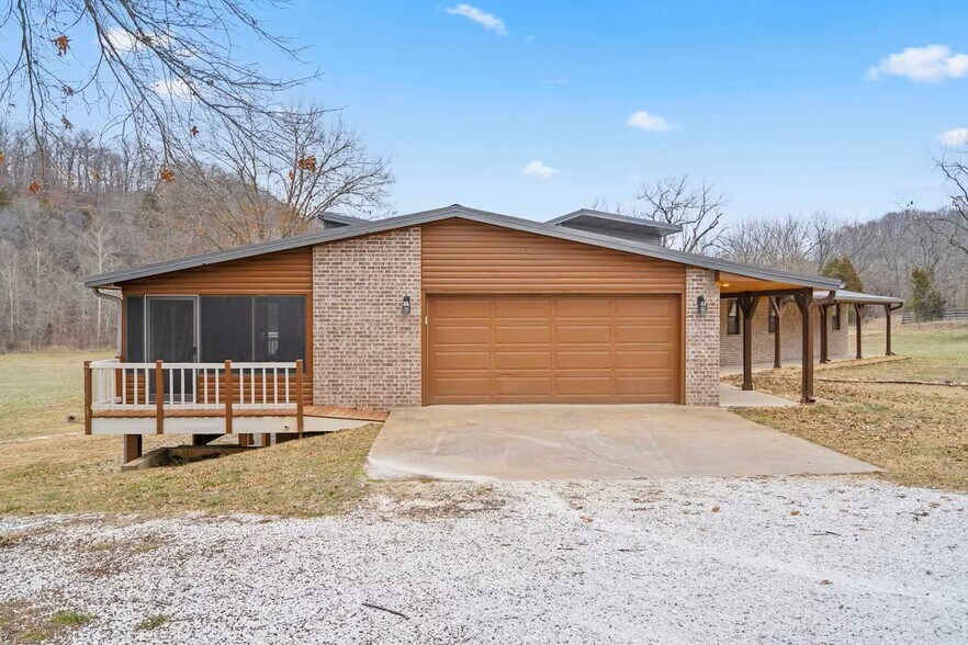 4933 Rocky Ridge Trl, Little Flock, AR for sale - Building Photo - Image 2 of 5