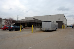 17605 Helro Dr, Fraser MI - Warehouse
