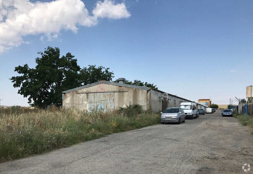 Industrial in Fresno de Torote, Madrid for lease - Primary Photo - Image 1 of 1