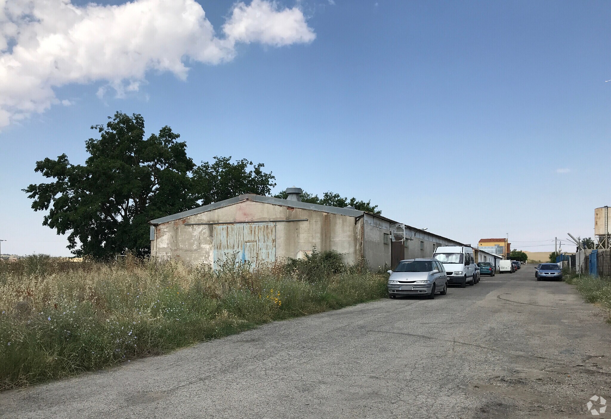 Industrial in Fresno de Torote, Madrid for lease Primary Photo- Image 1 of 2