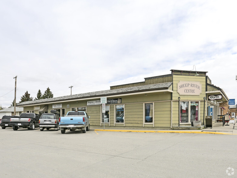 126 Centre Ave W, Black Diamond, AB for lease - Building Photo - Image 2 of 7