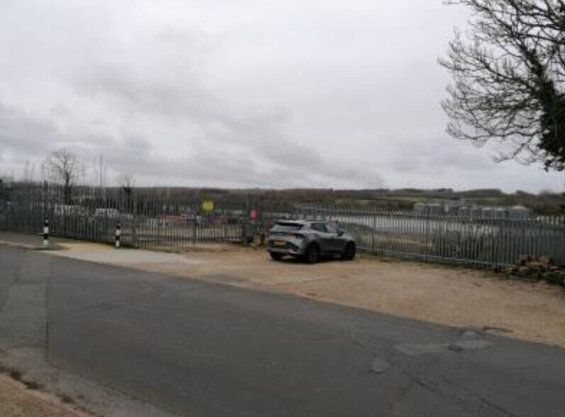 Kingston Rd, East Cowes for lease - Other - Image 2 of 5