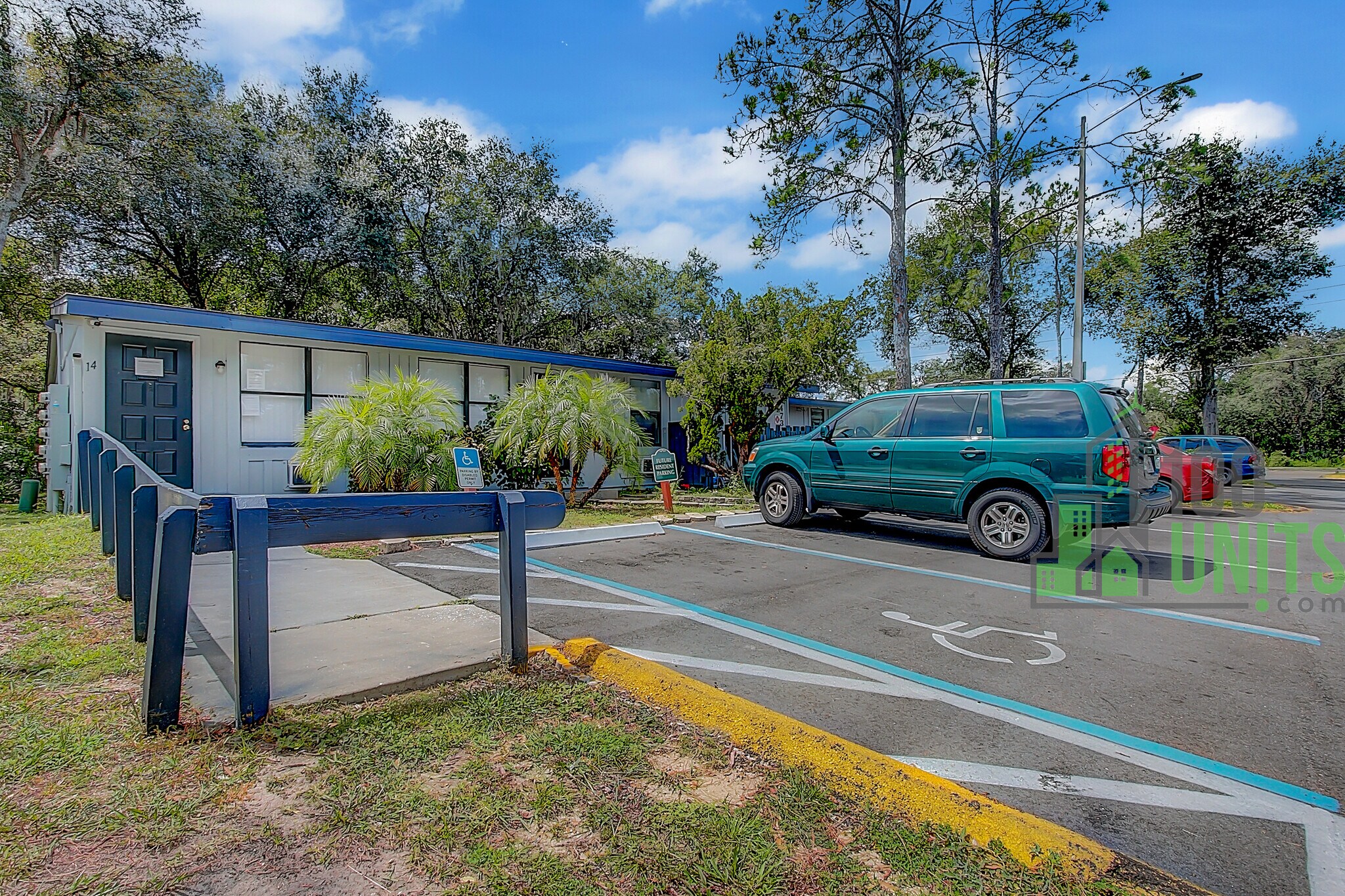 4731 N Pine Hills Rd, Orlando, FL 32808 Multifamily for Sale