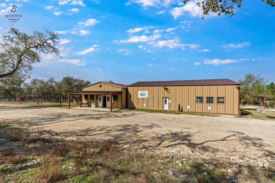11490 Rebecca Creek Rd, Spring Branch, TX for sale - Building Photo - Image 3 of 58