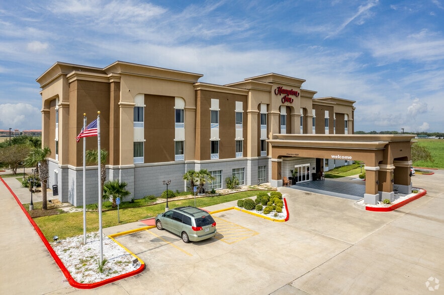 2489 S US Highway 77 Byp, Kingsville, TX 78363