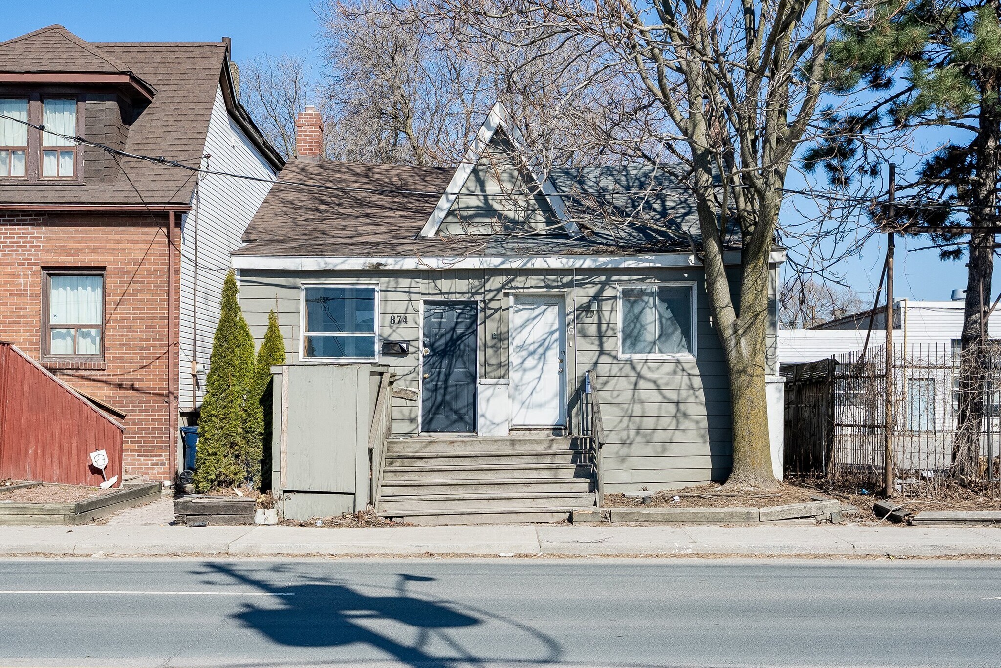 874-880 Eastern Ave & 80 Knox Ave, Toronto, ON for sale Primary Photo- Image 1 of 1