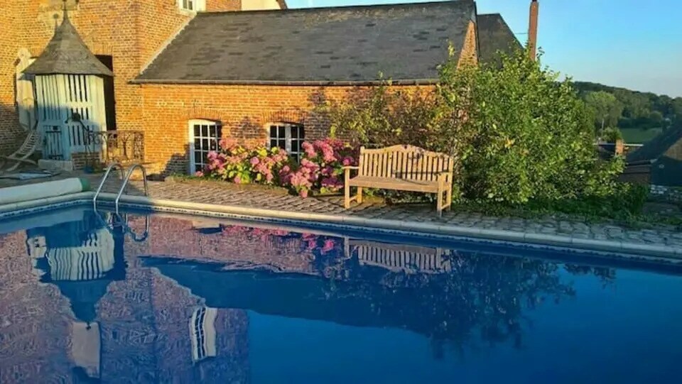 Flex in Bacqueville-en-Caux for sale - Building Photo - Image 2 of 9