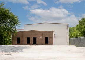 5831 Centralcrest St, Houston TX - Warehouse