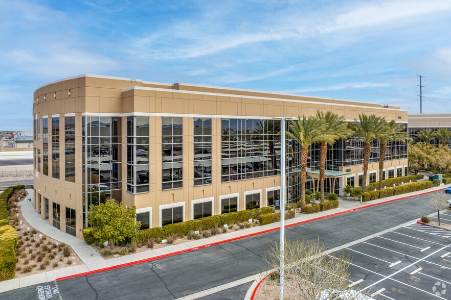 6795 Edmond St, Las Vegas, NV for lease - Building Photo - Image 1 of 11