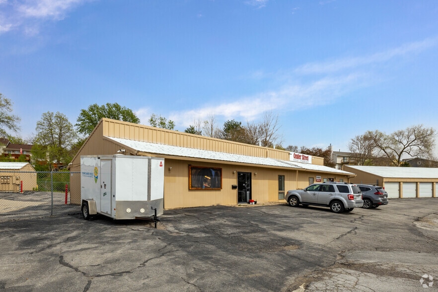 2825-2835 S 148th Ave Cir, Omaha, NE for lease - Building Photo - Image 2 of 3