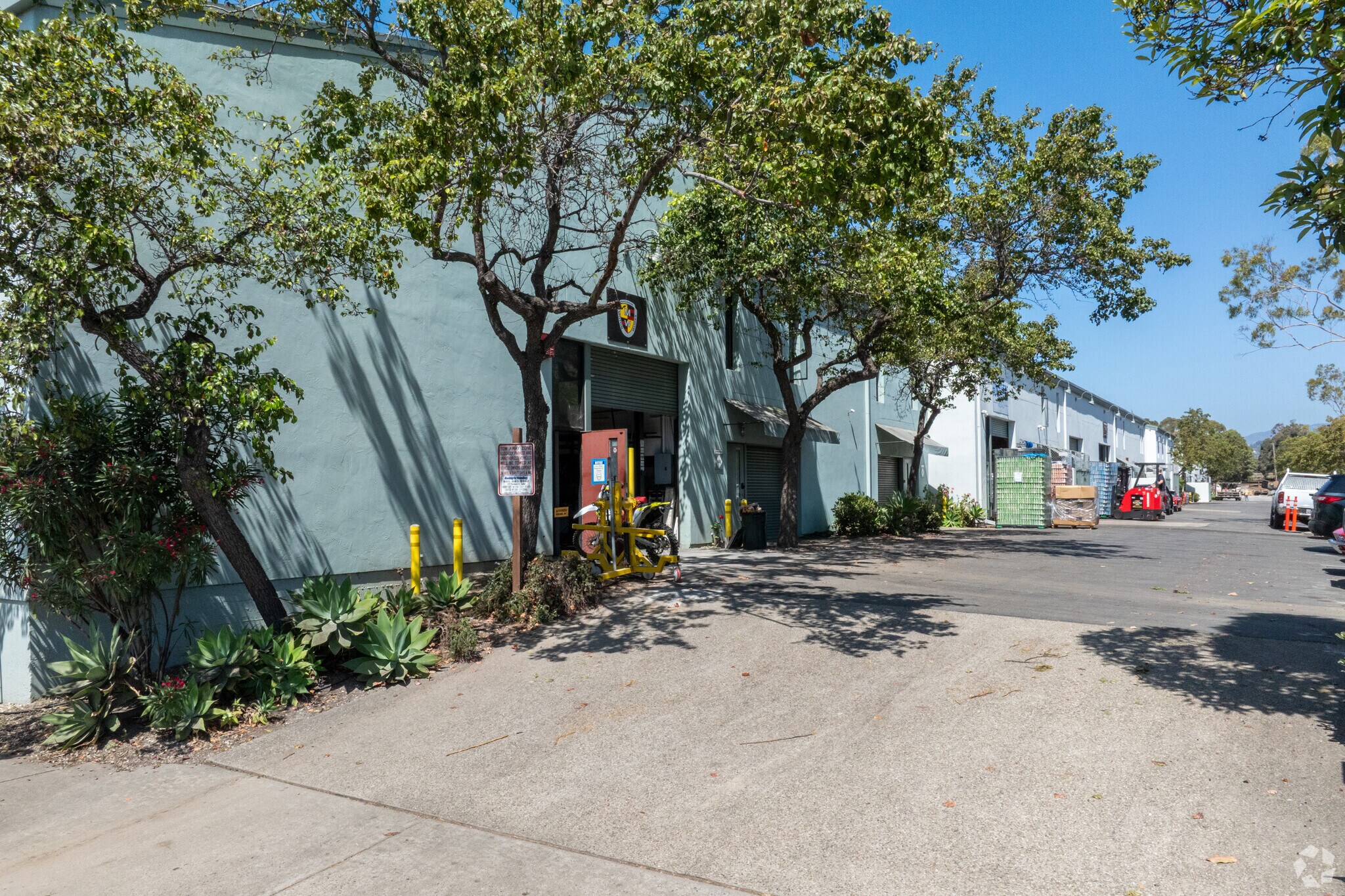 101-149 S Quarantina St, Santa Barbara, CA for sale Primary Photo- Image 1 of 1