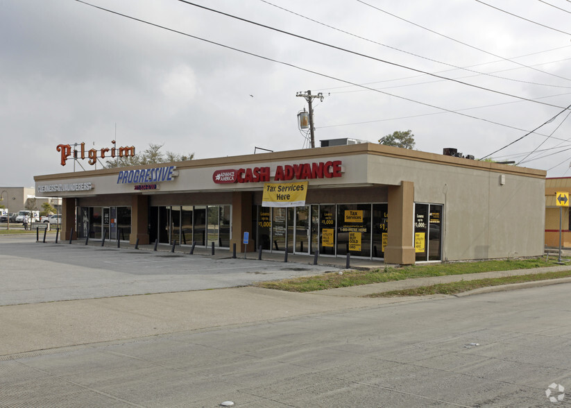 2301-2309 Main St, Dickinson, TX for lease - Primary Photo - Image 2 of 2