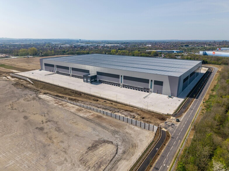 Highworth Rd, South Marston for lease - Building Photo - Image 3 of 43