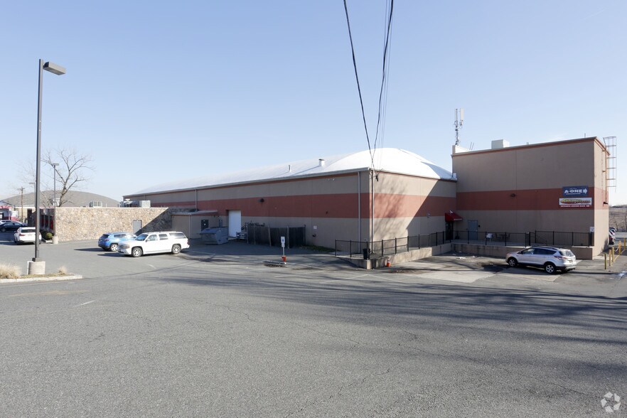 170 Schuyler Ave, North Arlington, NJ 07031