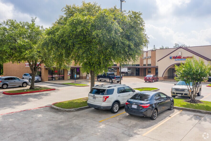 10750 Barker Cypress Rd, Cypress, TX 77433