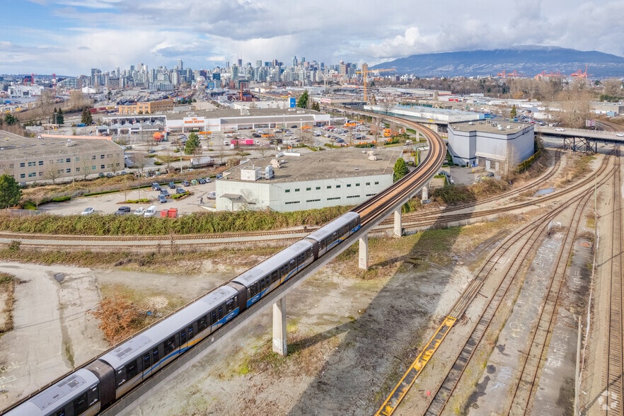 1868 Glen Dr, Vancouver, BC for lease - Building Photo - Image 3 of 6