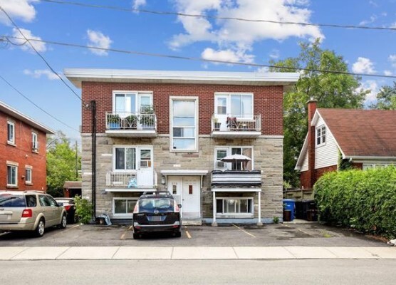 276 Rue René-Philippe, Longueuil, QC for sale Primary Photo- Image 1 of 2