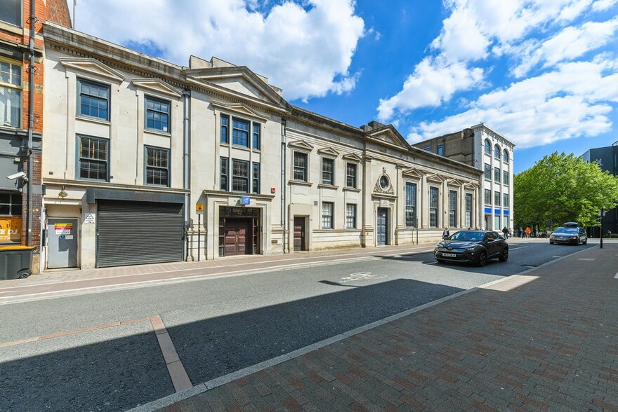 Welford House portfolio of 2 properties for sale on LoopNet.com - Building Photo - Image 3 of 13