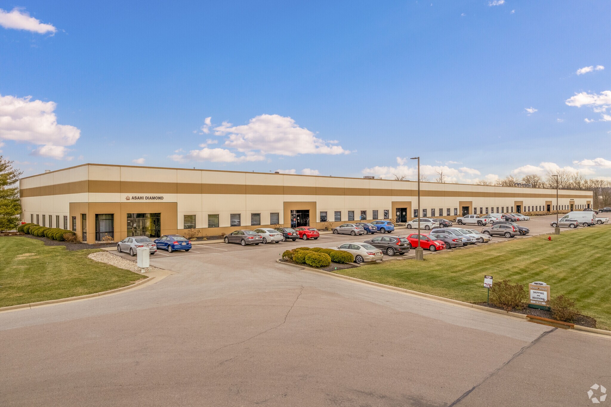 9872-9898 Windisch Rd, West Chester, OH for lease Building Photo- Image 1 of 5