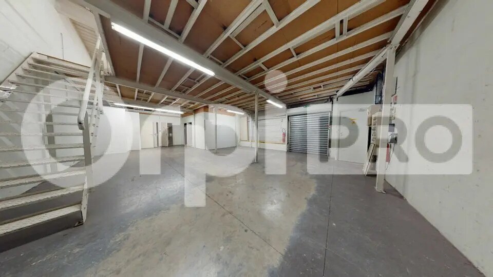 Retail in Soissons for lease - Building Photo - Image 3 of 4