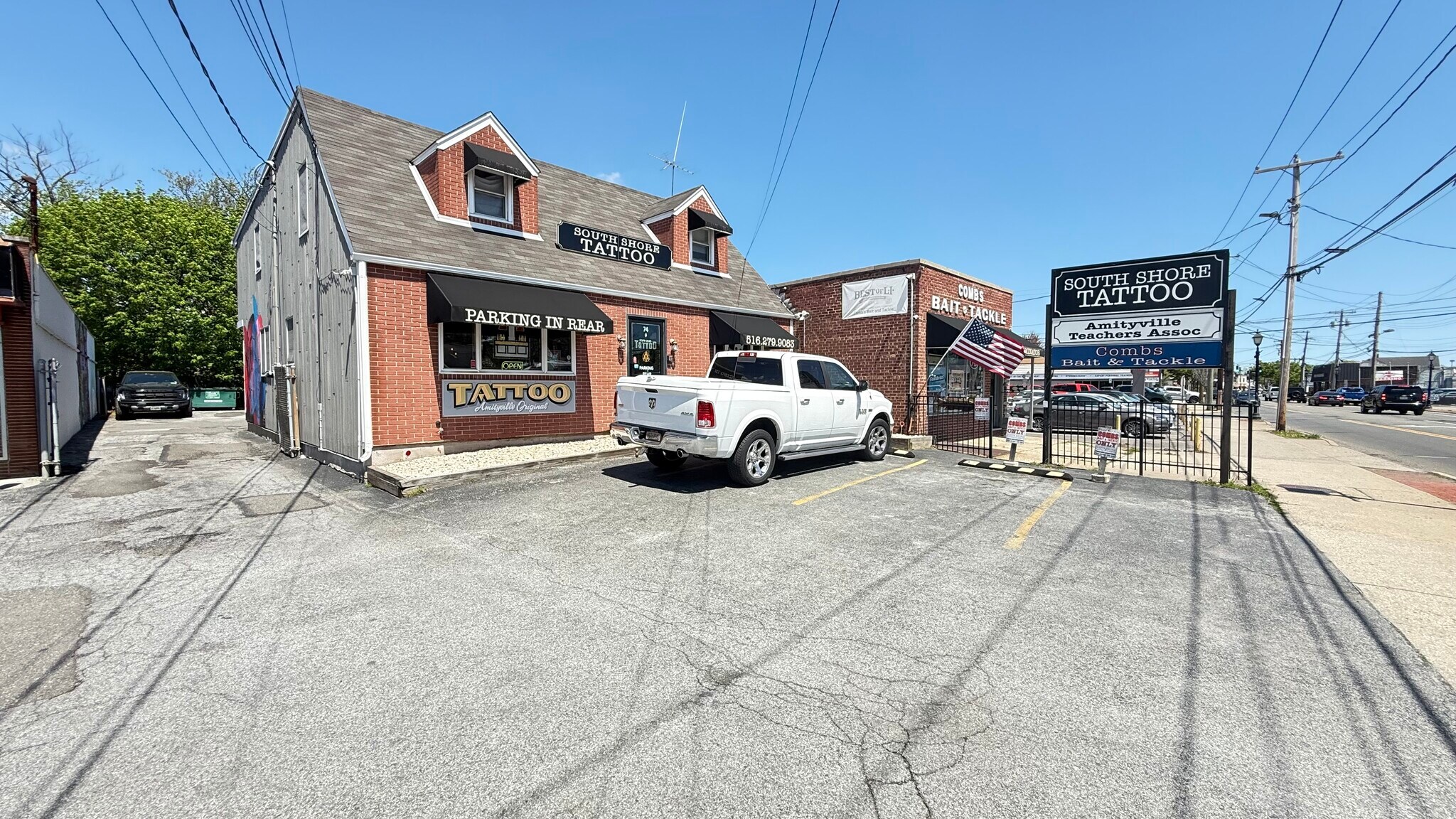 74 Merrick Rd, Amityville, NY for lease Building Photo- Image 1 of 31