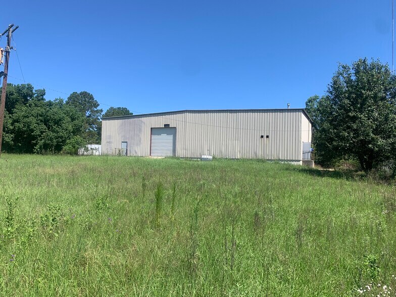 380 Allied Industrial Blvd, Macon-Bibb, GA for lease - Building Photo - Image 2 of 8