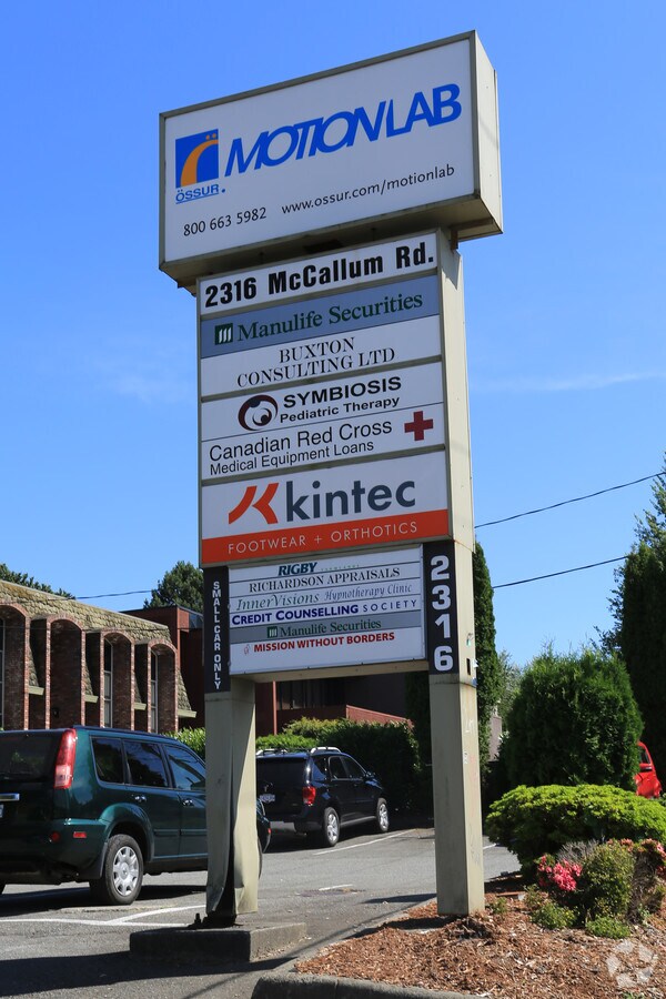 2316 Mccallum Rd, Abbotsford, BC V2S 3P4