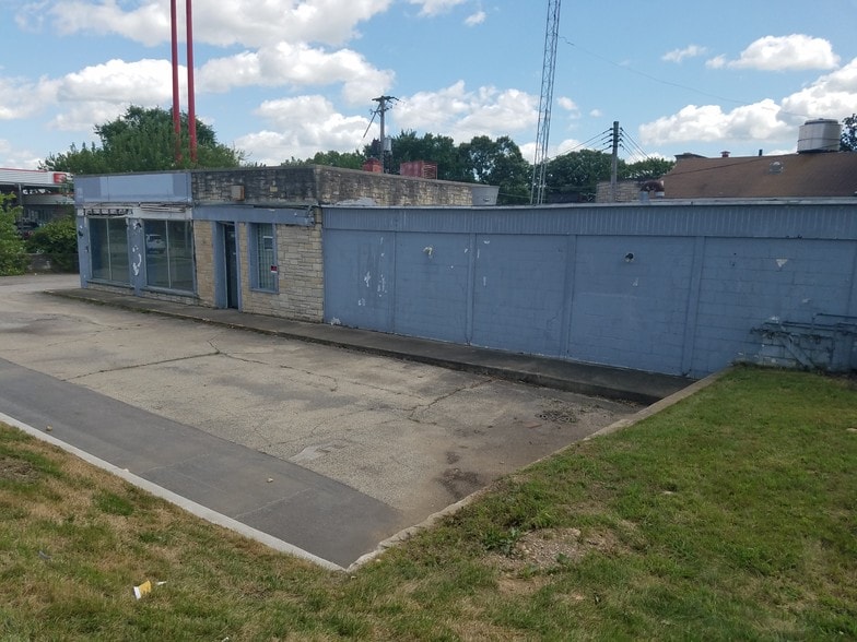 23819 W Eames St, Channahon, IL for sale - Building Photo - Image 3 of 15