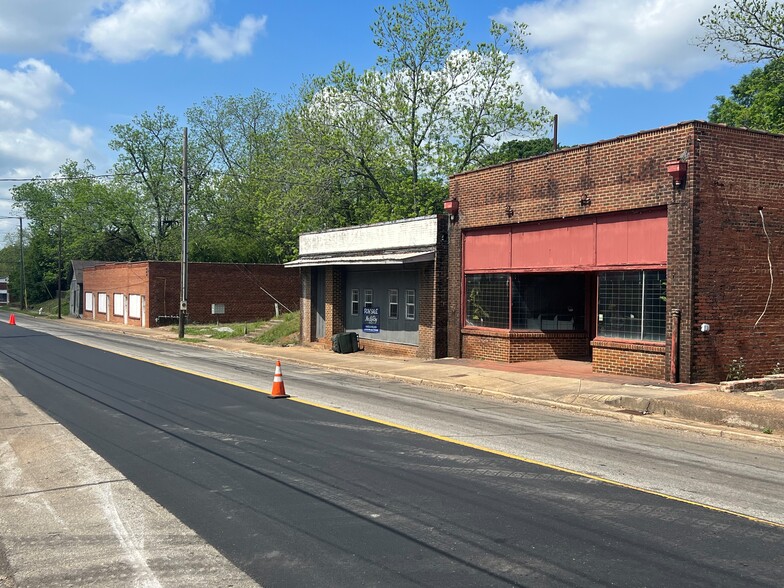 709 Barnesville St, Thomaston, GA for sale - Building Photo - Image 3 of 4