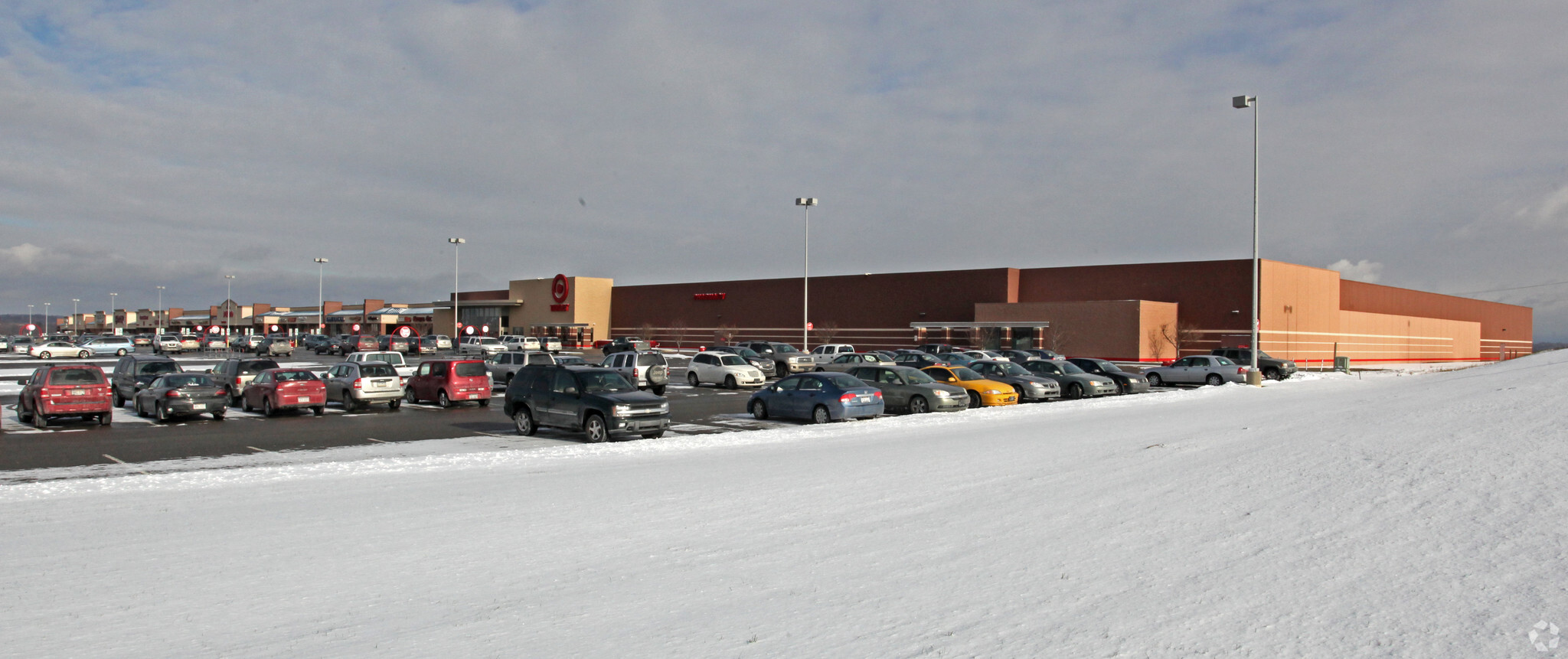 4001-5001 University Town Center Dr, Morgantown, WV for lease Building Photo- Image 1 of 77