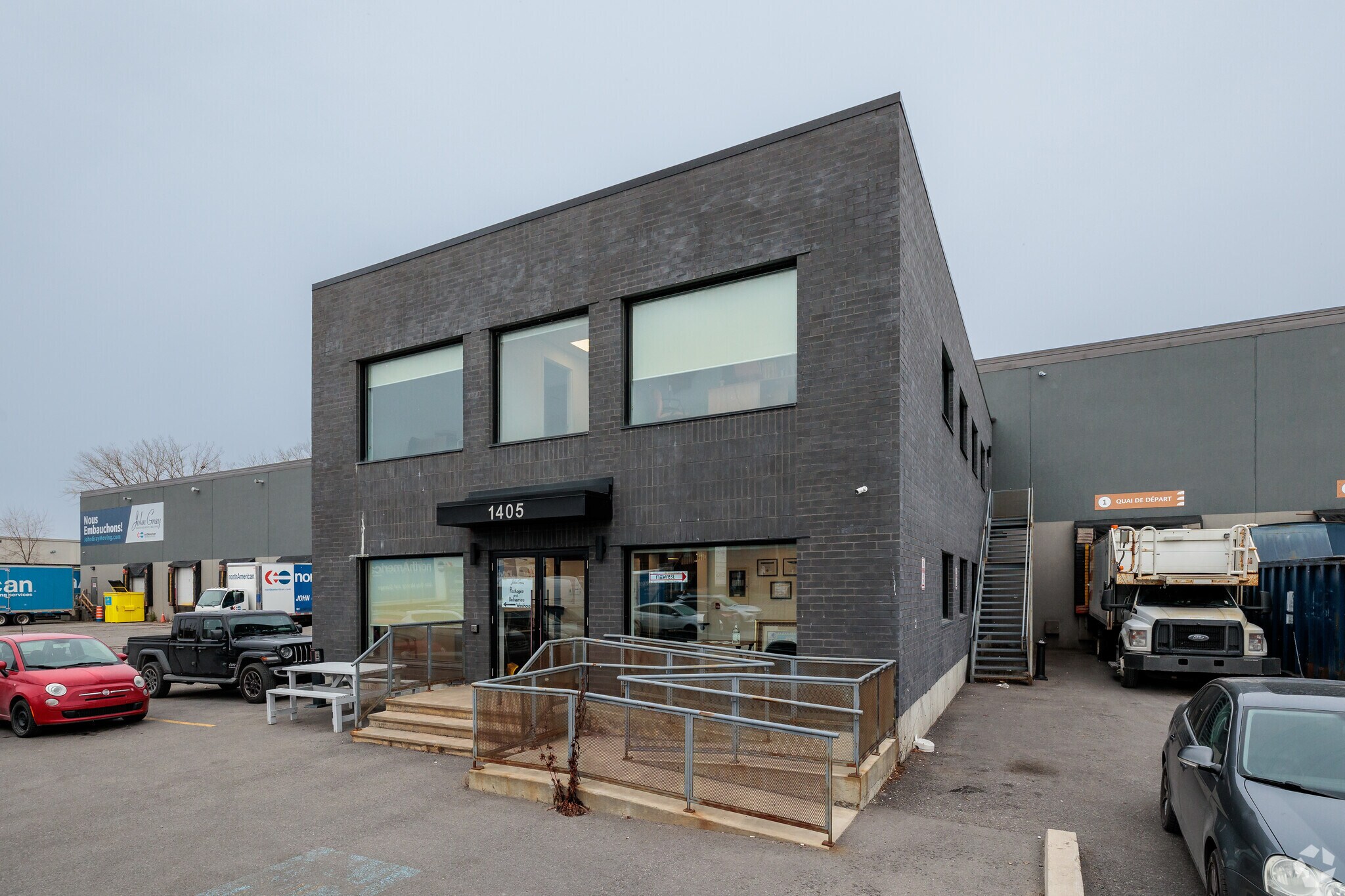 1375-1405 Boul Hymus, Dorval, QC for lease Primary Photo- Image 1 of 4