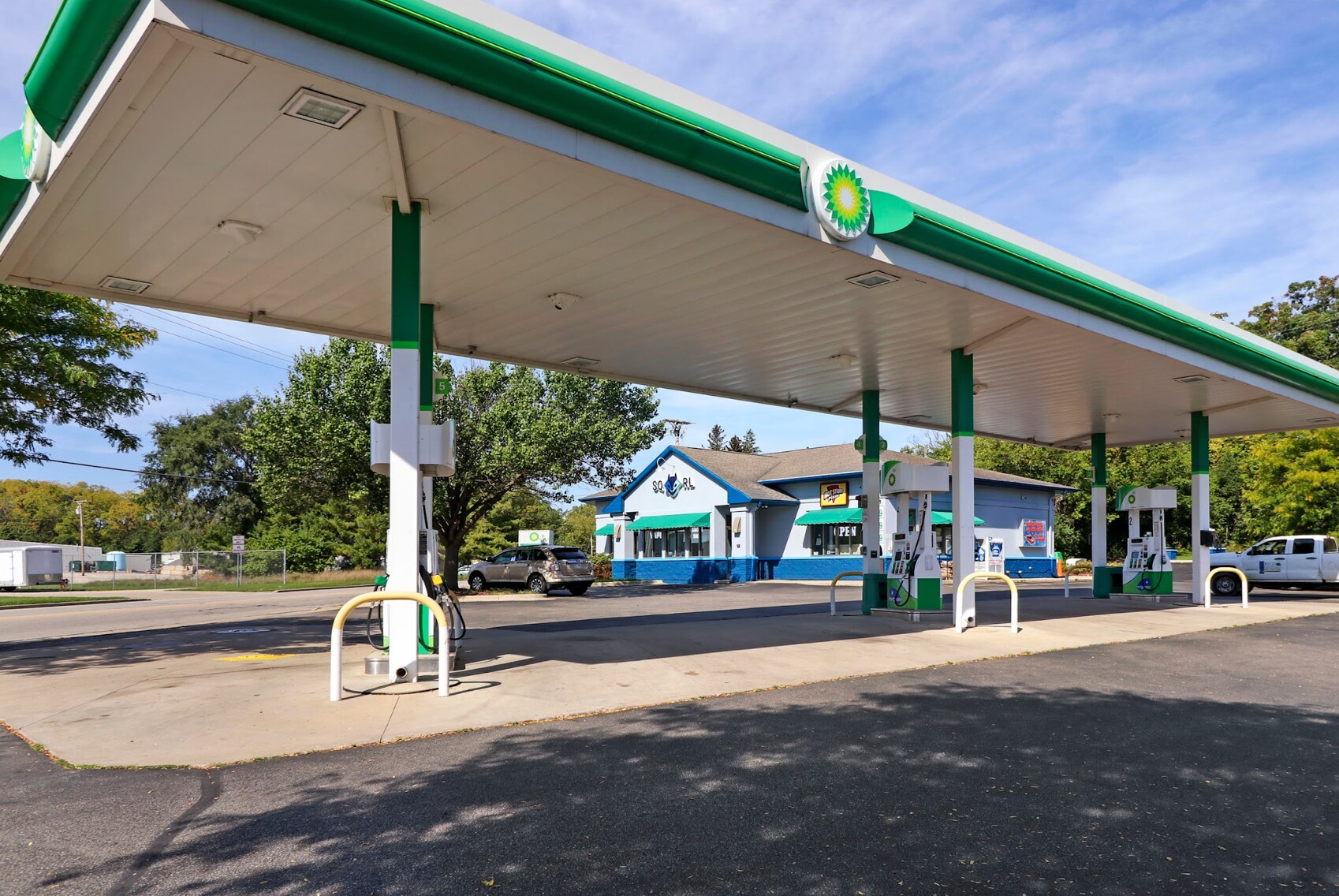 1231 Grant St, Lake Geneva, WI for sale Building Photo- Image 1 of 1