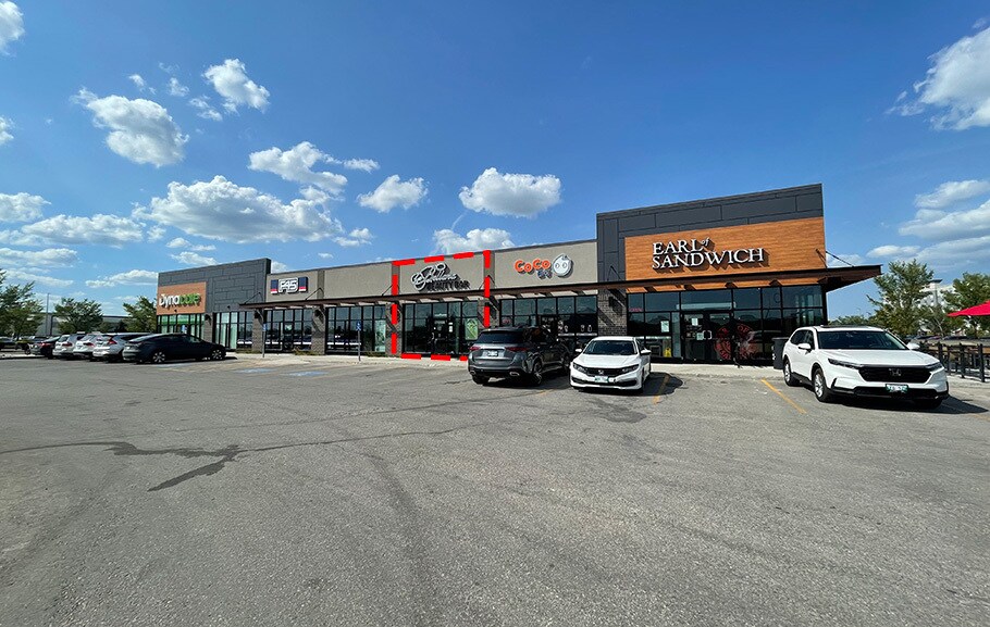 5-515 Sterling Lyon Pky, Winnipeg, MB for sale - Primary Photo - Image 1 of 1