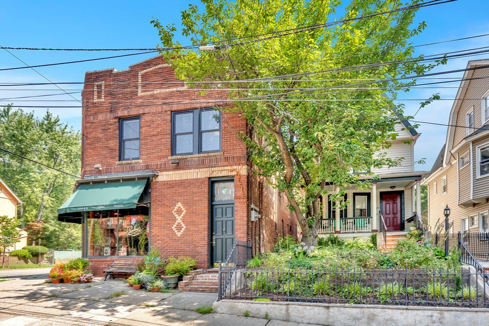 171 Forest St, Montclair, NJ for sale Primary Photo- Image 1 of 1