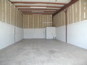139 Bethea Rd, Fayetteville, GA for lease Interior Photo- Image 2 of 3