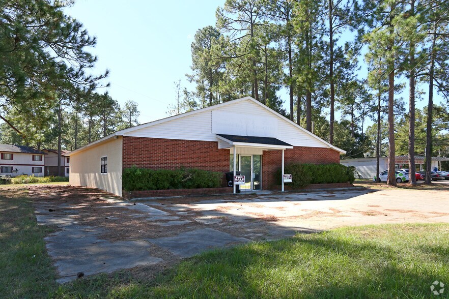 2310 W Gordon Ave, Albany, GA 31707