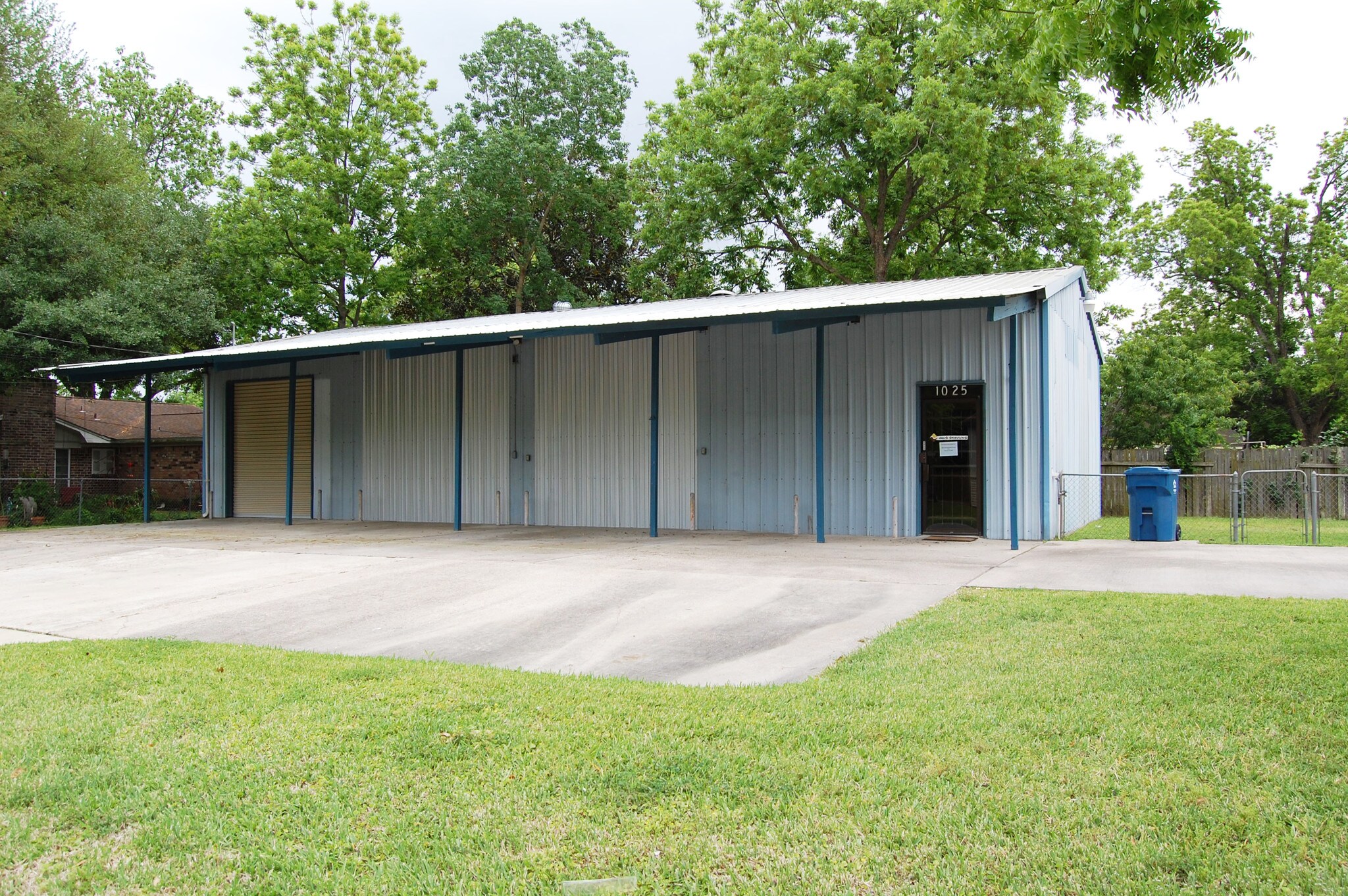 1025 Carolyn Ct, Humble, TX for sale Building Photo- Image 1 of 1