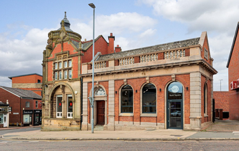 Bank Sq, Wilmslow for lease Building Photo- Image 1 of 8