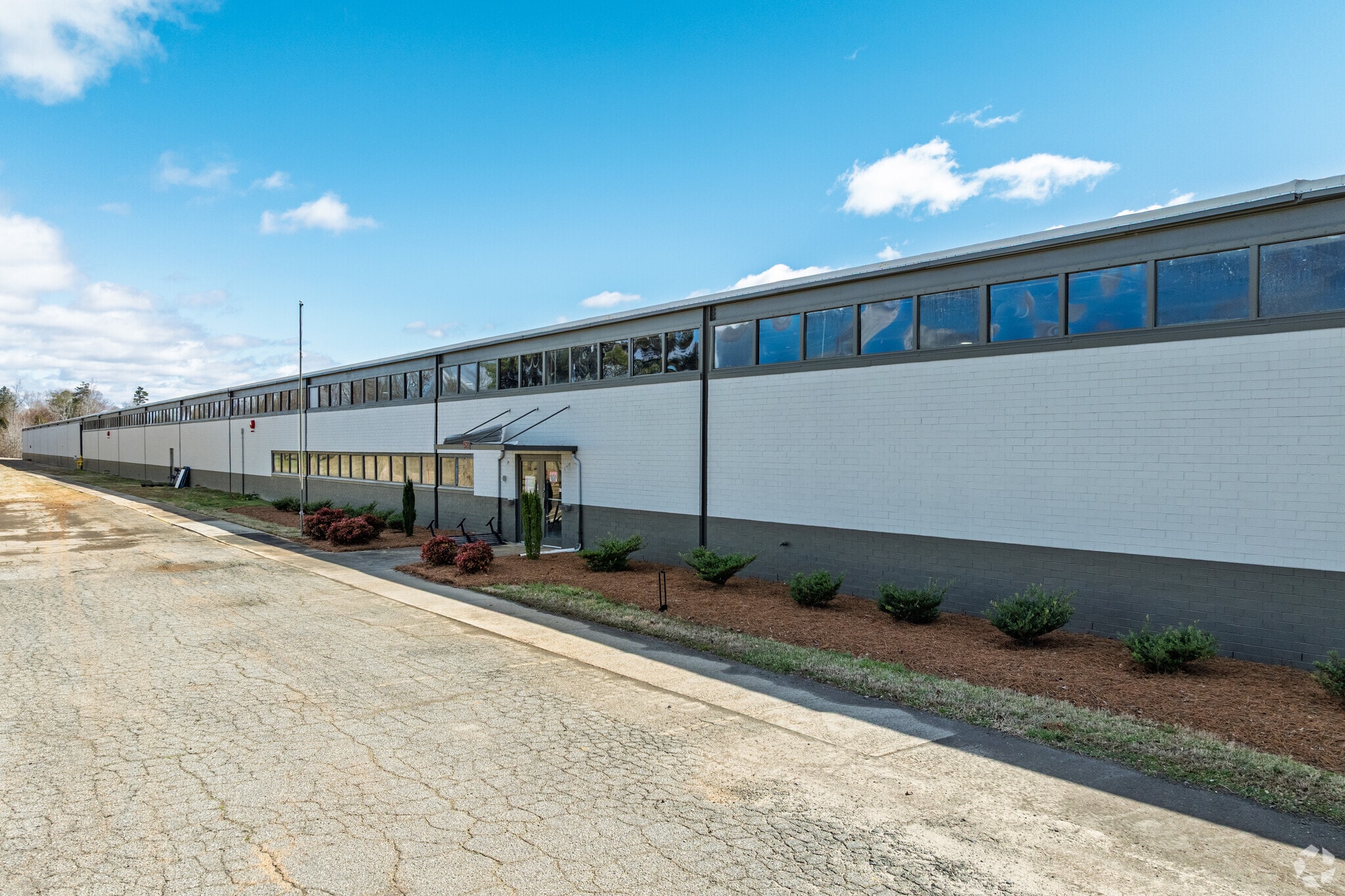 521 Milling Rd, Mocksville, NC for sale Primary Photo- Image 1 of 9