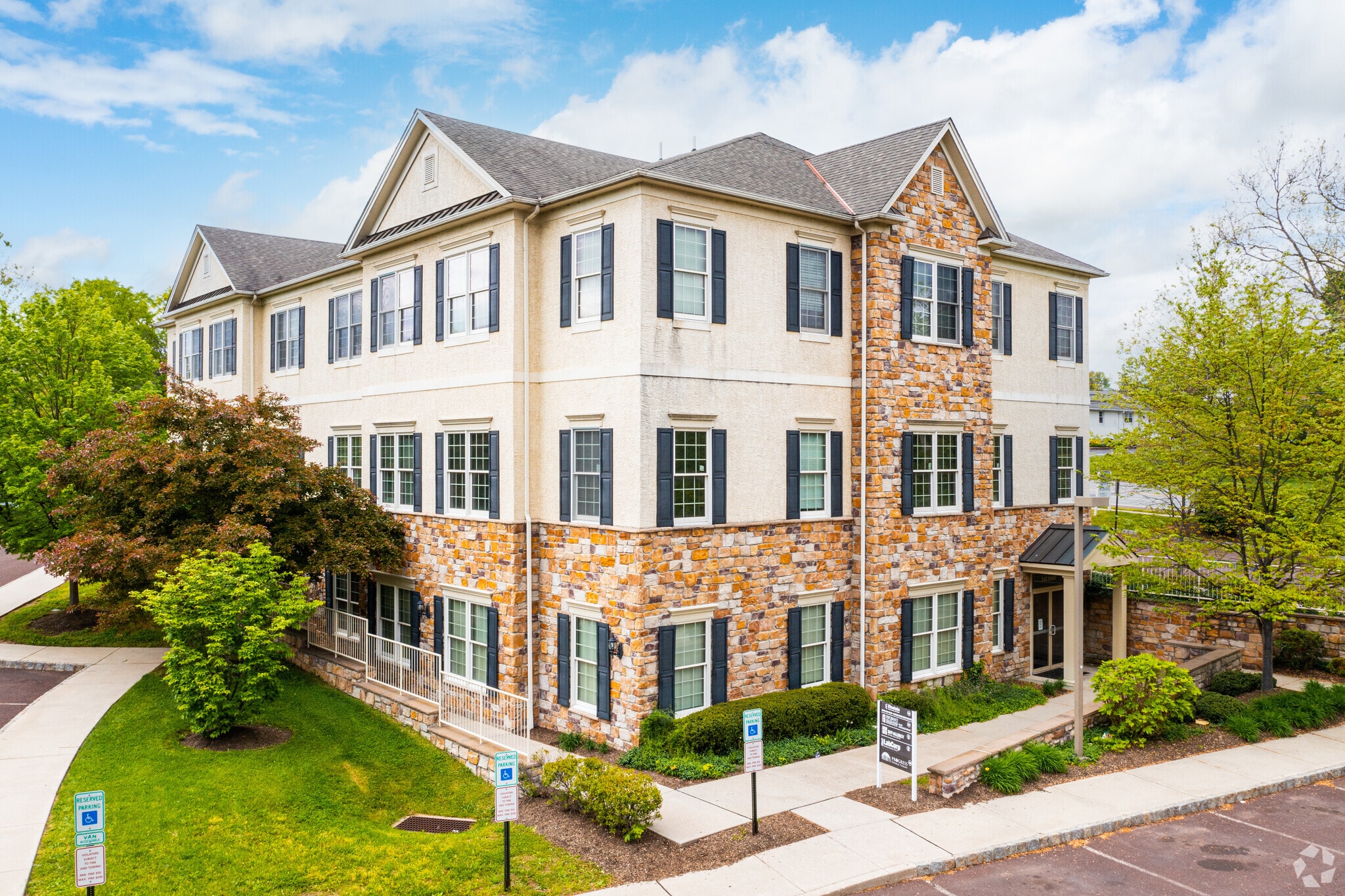 342 W Germantown Pike, Norristown, PA for sale Primary Photo- Image 1 of 16