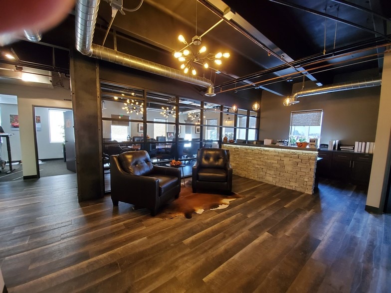 9025 E Kenyon Ave, Denver, CO for lease - Interior Photo - Image 2 of 53