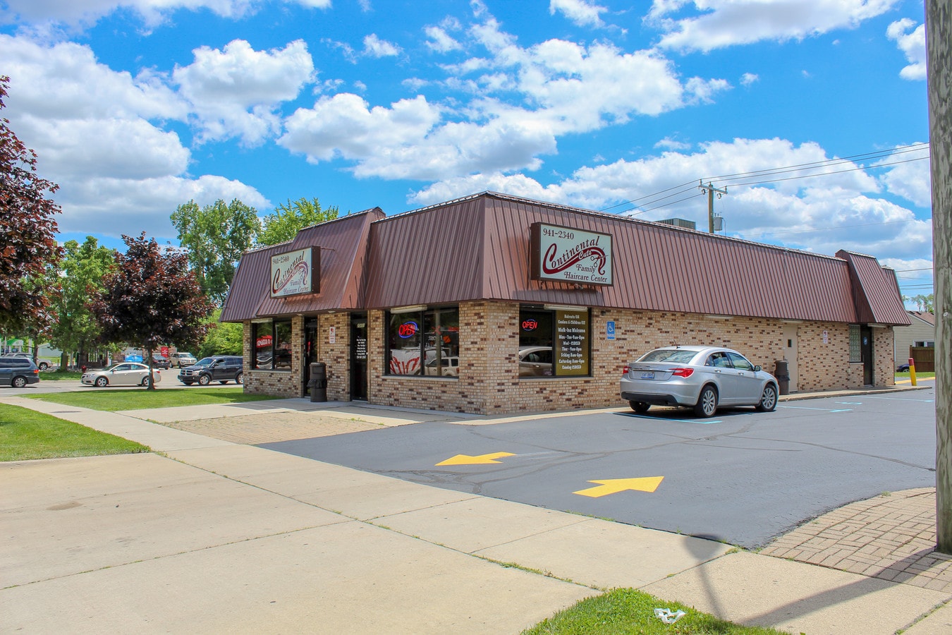 2582725831 Eureka Rd, Taylor, MI 48180