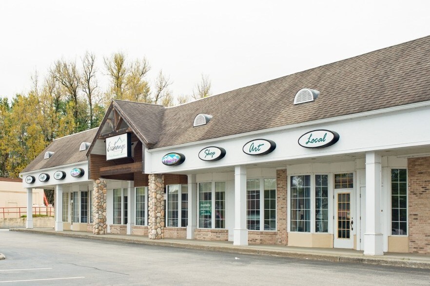273 Main St, North Creek, NY 12853 Retail Space for Lease